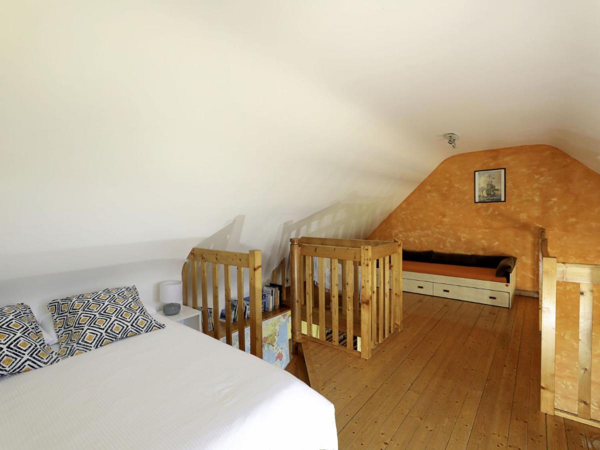 Bright Cottage In A Quiet Location, Near The Coast, Sibiril Esterno foto