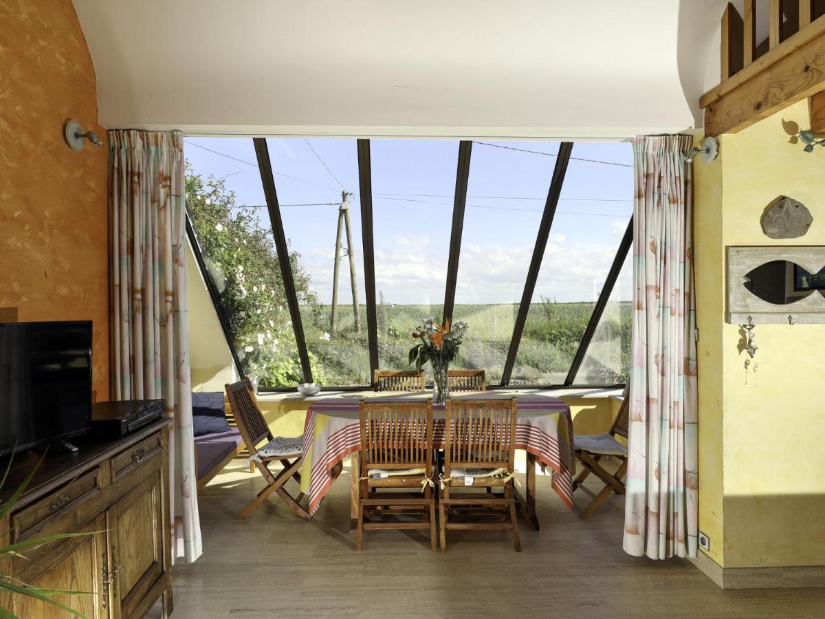 Bright Cottage In A Quiet Location, Near The Coast, Sibiril Esterno foto