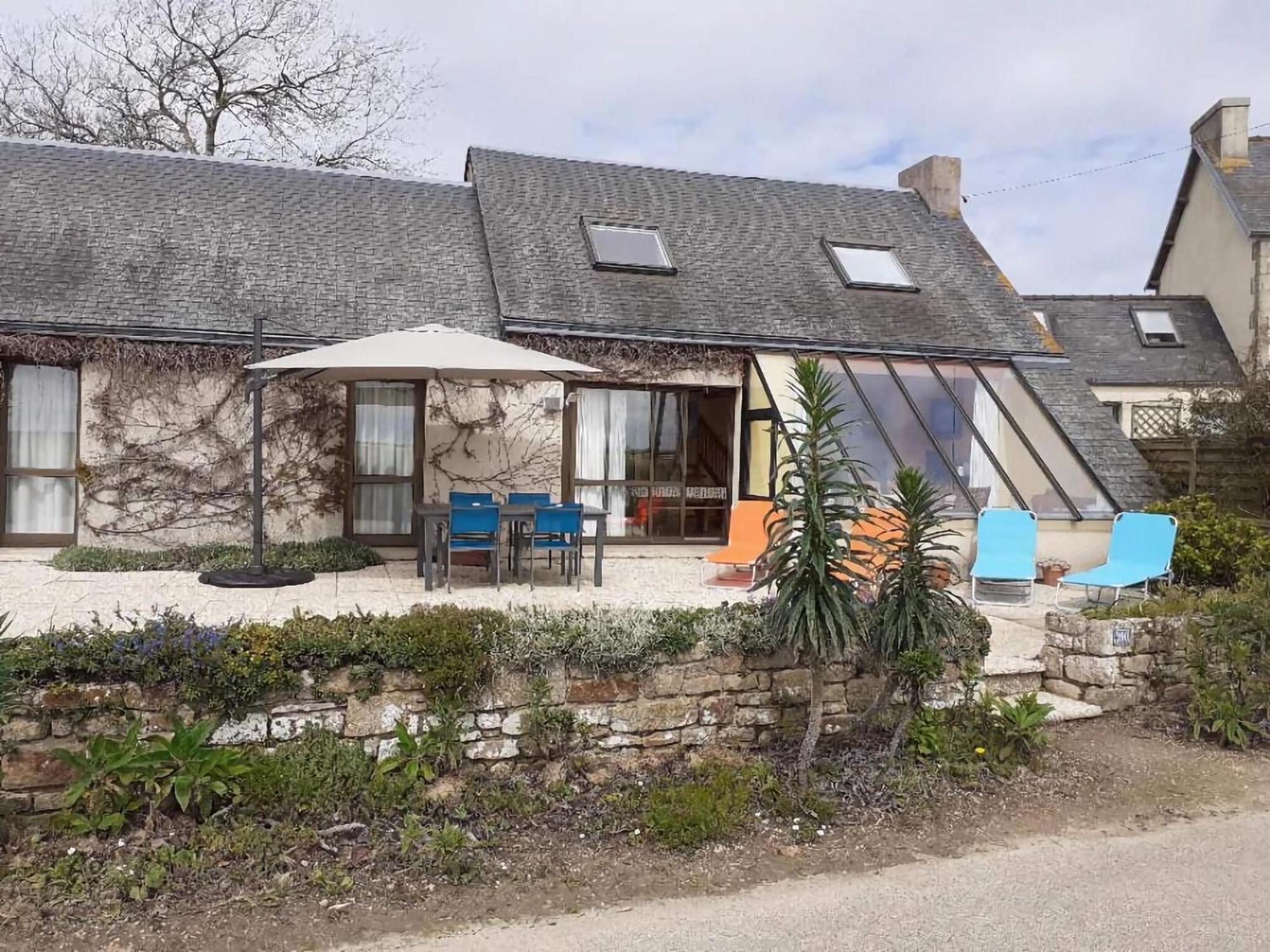 Bright Cottage In A Quiet Location, Near The Coast, Sibiril Esterno foto